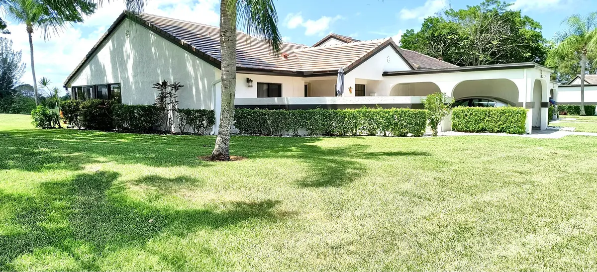 Exterior Front 1 at 5558 Parkwalk Circle, Boynton Beach