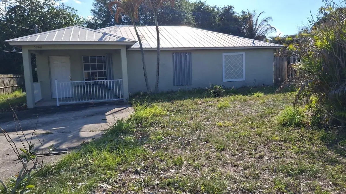 Roro Front at 5060 SE Ebbtide Avenue, Stuart