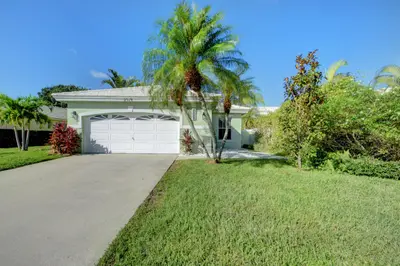 2519 Country Golf Drive, Wellington – sold