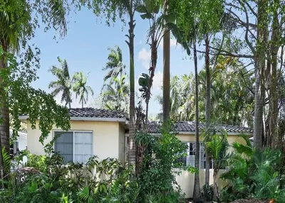 1131 Adams Street, Hollywood – sold