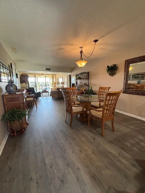Pic-2 at 2201 Marina Isle Way 403, Jupiter