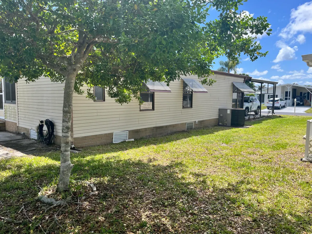 IMG_4654 at 240 Mangrove Bay Place, Fort Pierce