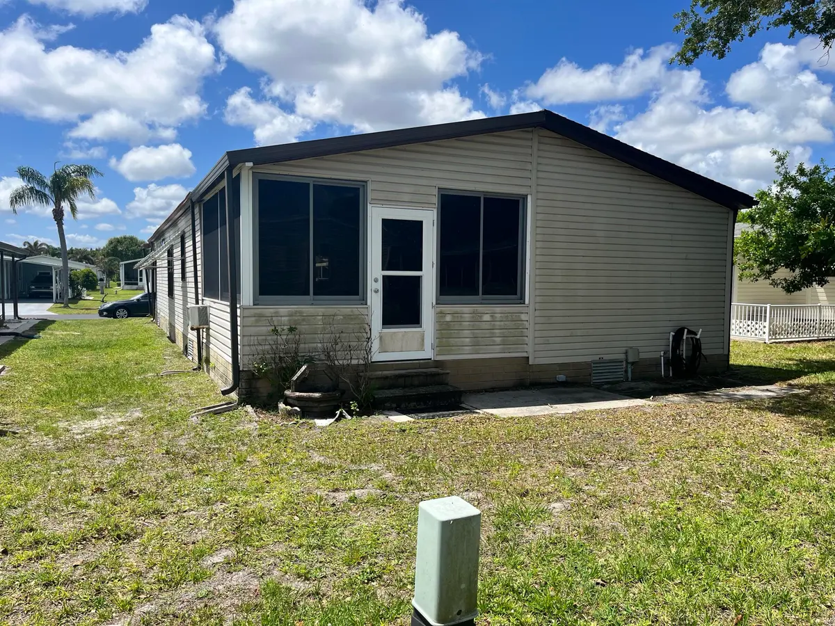 IMG_4656 at 240 Mangrove Bay Place, Fort Pierce