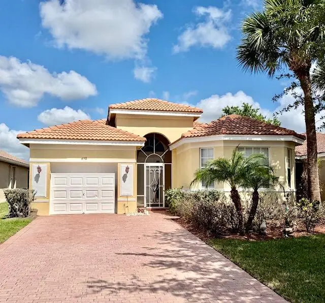 IMG_4870 at 658 NW Stanford Lane, Port St. Lucie