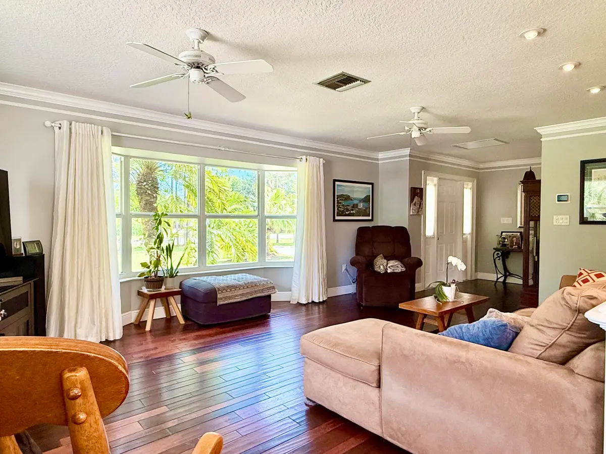 Living rm at 16283 Alexander Run, Jupiter