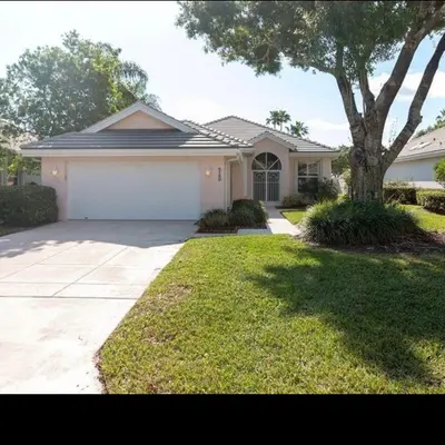 5180 SE Sweetbrier Terrace, Hobe Sound – Single Family Residence for sale