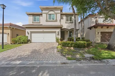 1275 Rosegate Boulevard, Riviera Beach – Single Family Residence for sale