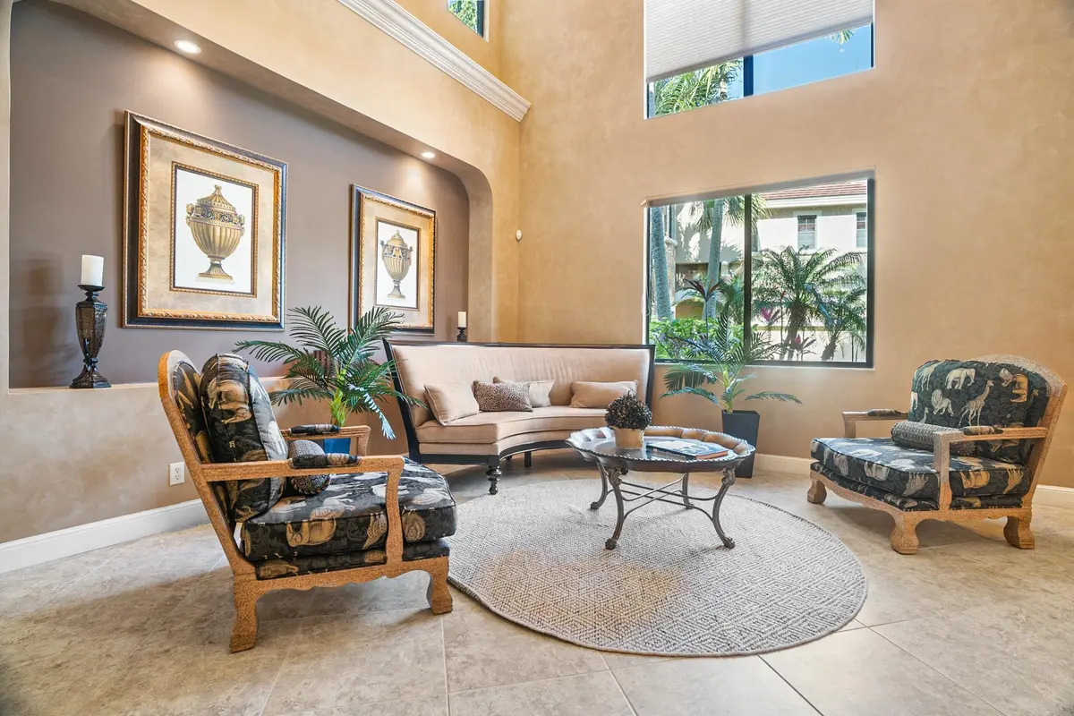Wellington, FL House – Living Area at 3483 Collonade Drive, Wellington