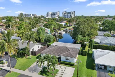 381 SE 3rd Street, Pompano Beach – Single Family Residence for sale