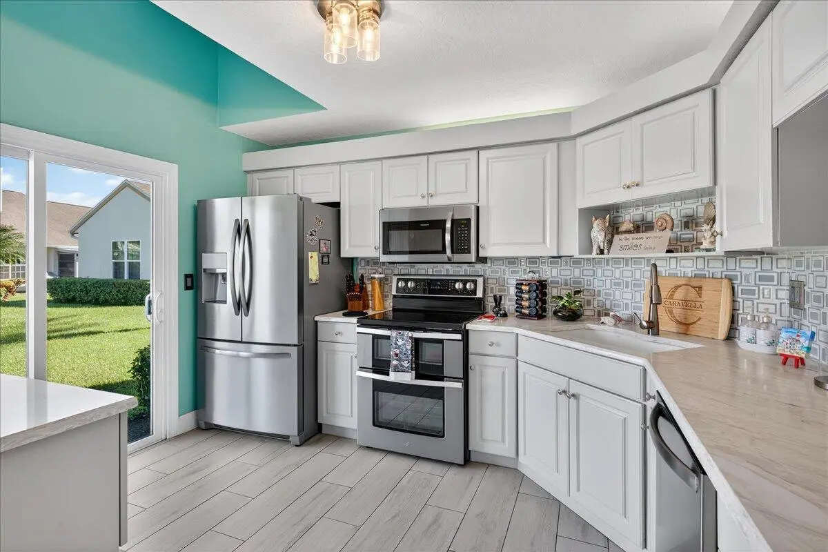 Kitchen - Another View at 1827 Aynsley Way 4, Vero Beach