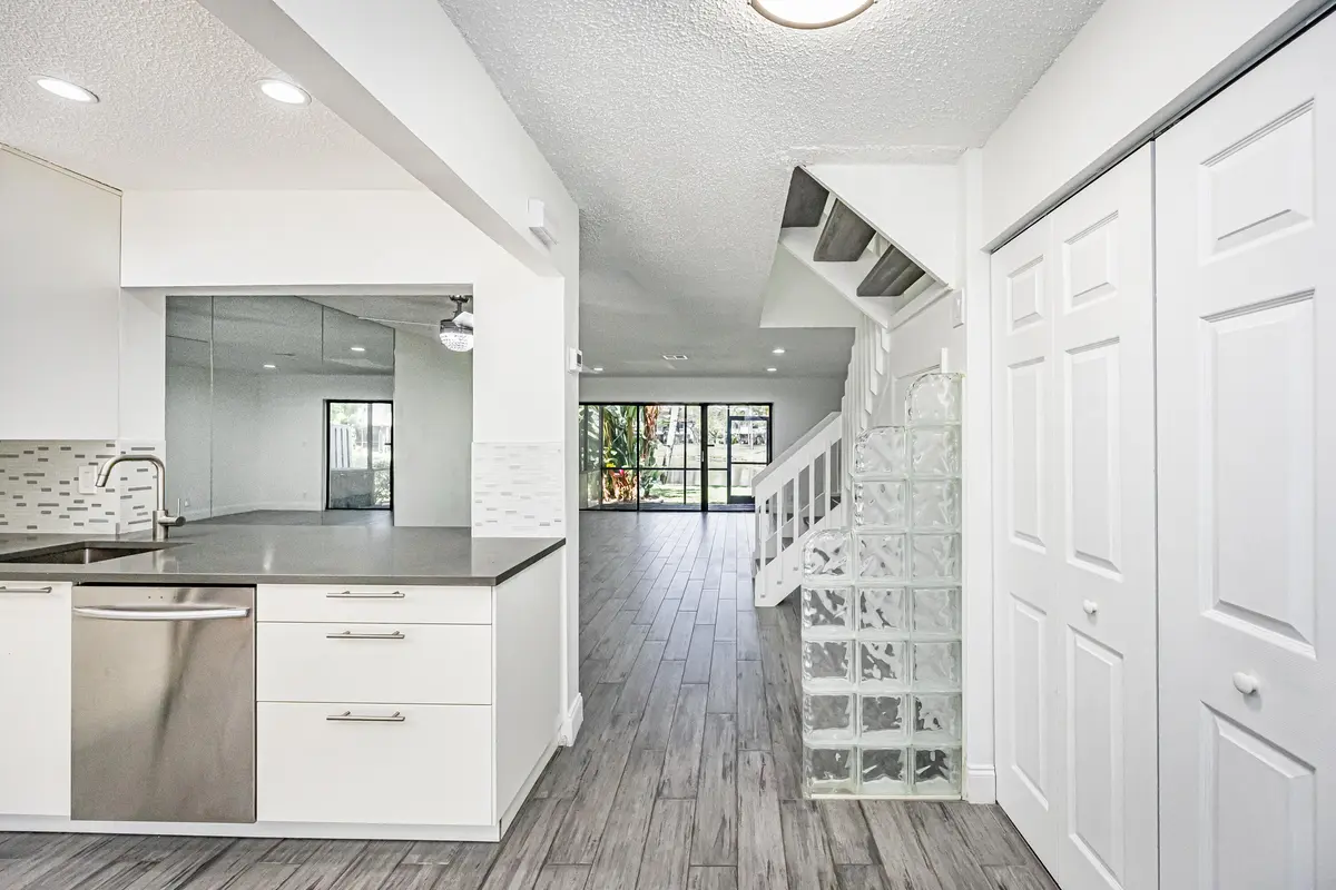 0015_9639 at 3335 Carambola Circle, Coconut Creek