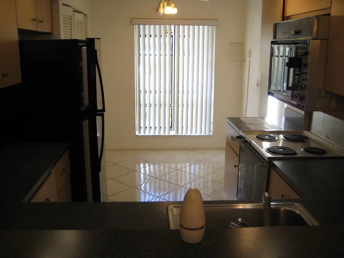 IMG_2942 at 5153 Oak Hill Road 511, Delray Beach