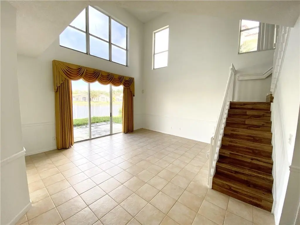 Photo 3 at 11135 NW 46th Drive, Coral Springs