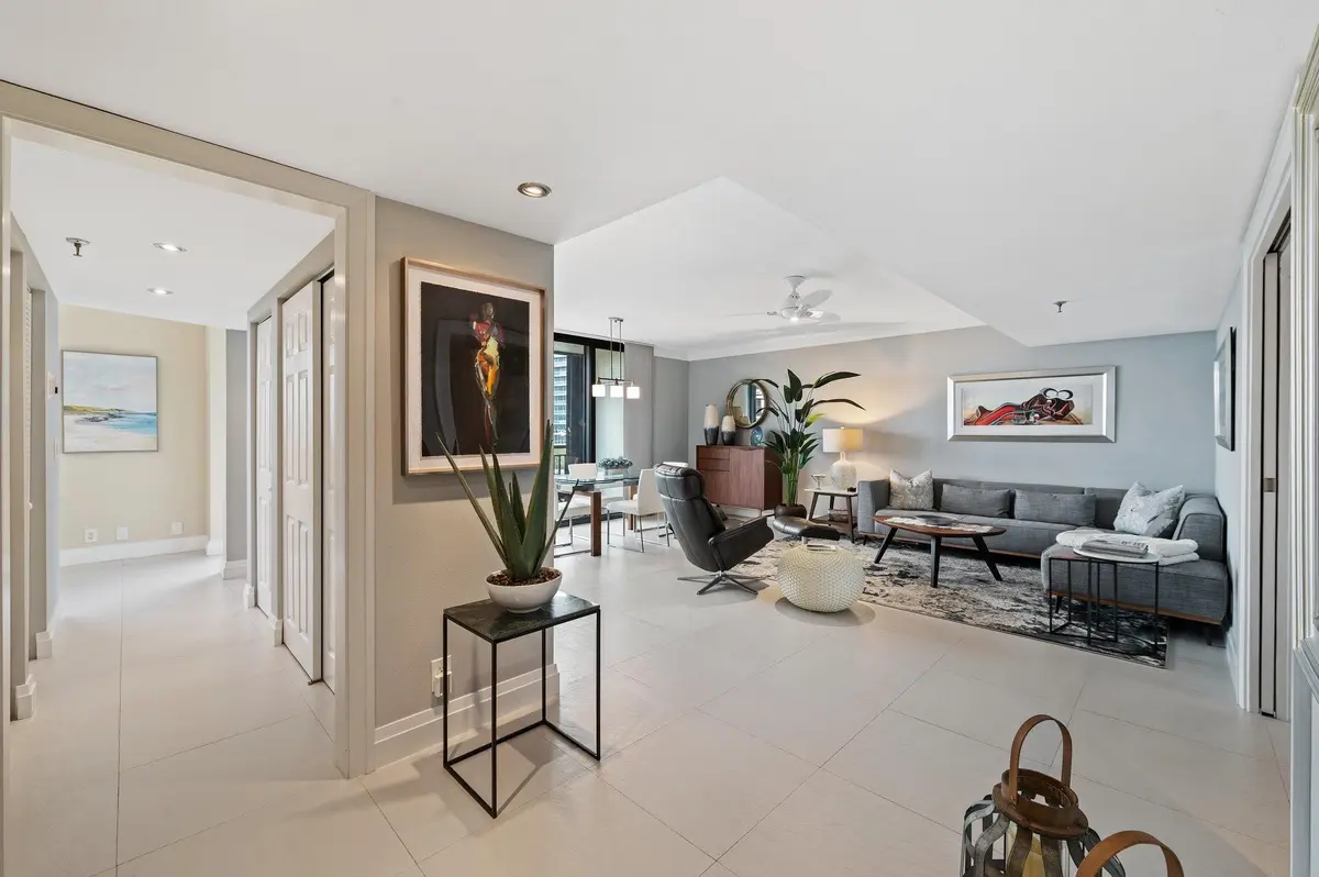 Photo 5 at 2300 NE 33rd Avenue 502, Fort Lauderdale