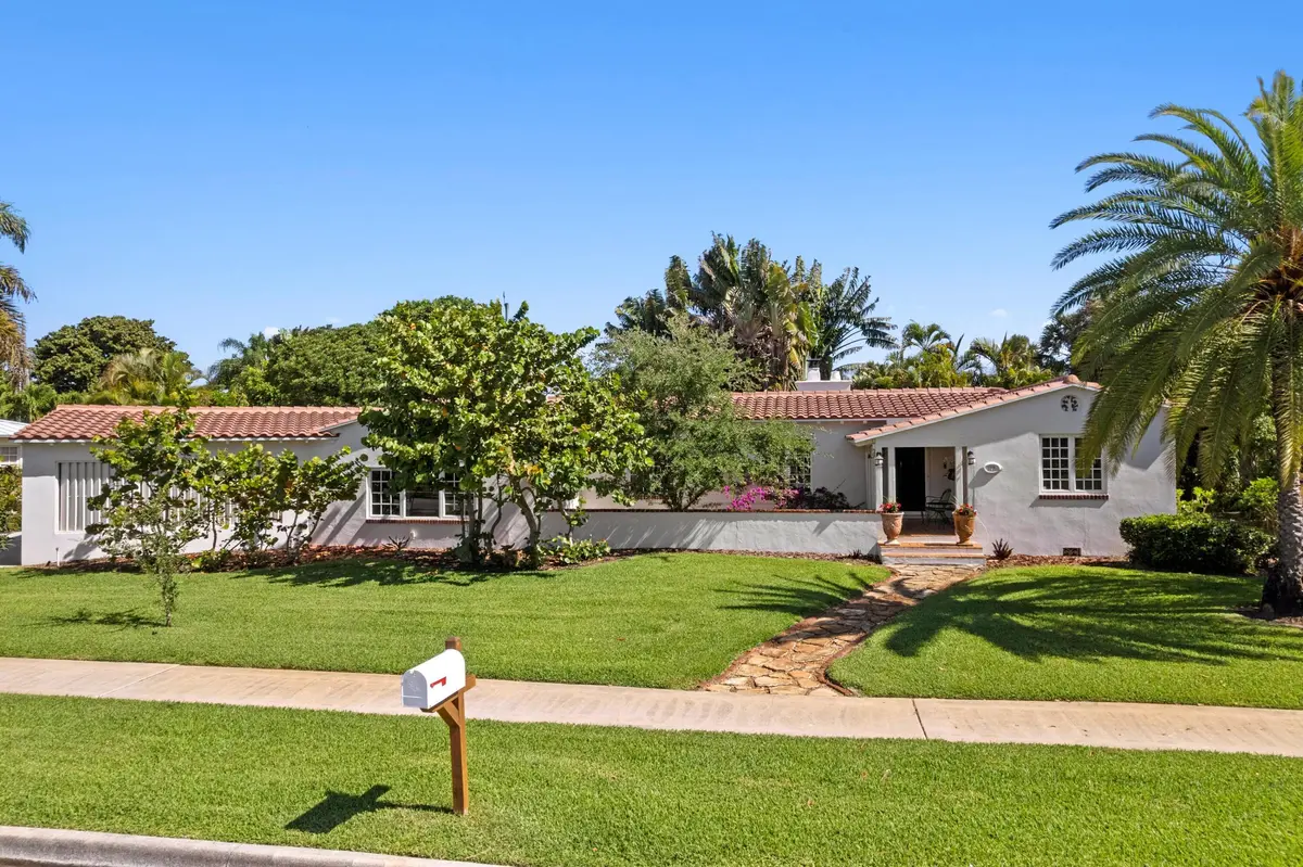 Exterior front entrance at 112 Yale Drive, Lake Worth Beach
