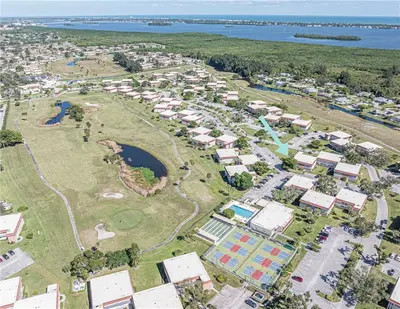 28 Pine Arbor Lane 101, Vero Beach – Condominium for sale