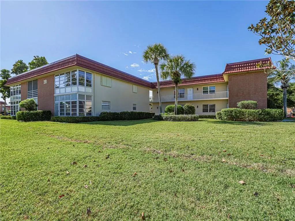 28 Pine Arbor Lane 101, Vero Beach, FL – photo 2