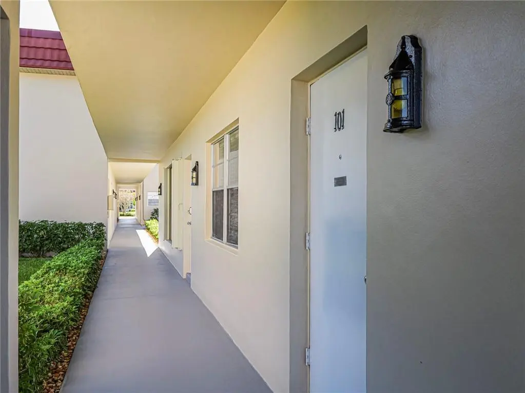 28 Pine Arbor Lane 101, Vero Beach, FL – photo 7