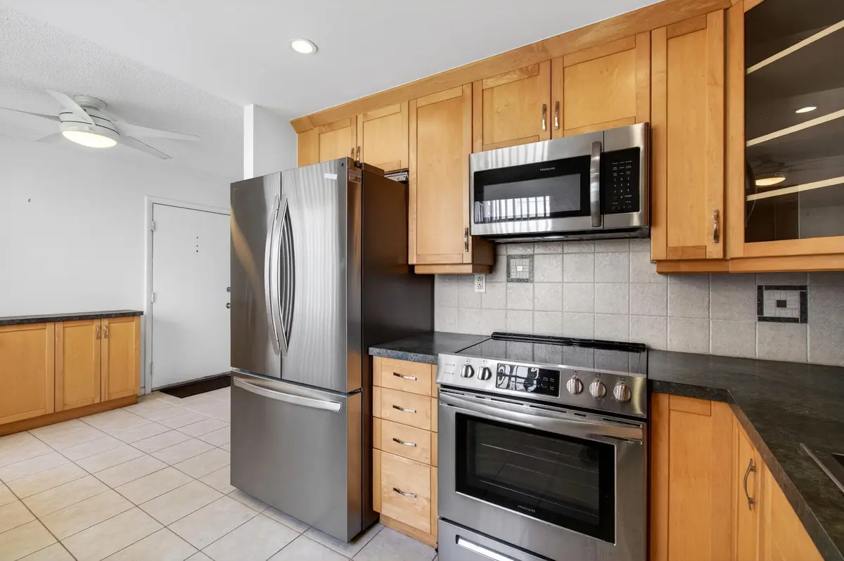 Upgraded Appliance Package at 167 Normandy D, Delray Beach