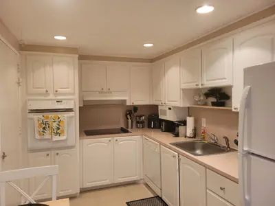 3901 S Ocean Drive 12t, Hollywood – Condominium for rent