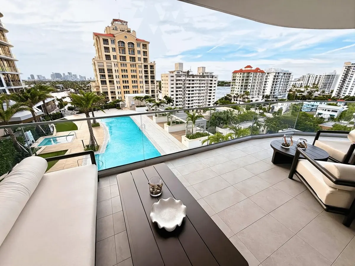 Photo 3 at 151 N Seabreeze Boulevard 603, Fort Lauderdale