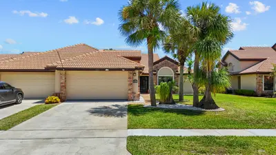 8180 Bellwort Place, Boynton Beach – Villa for sale