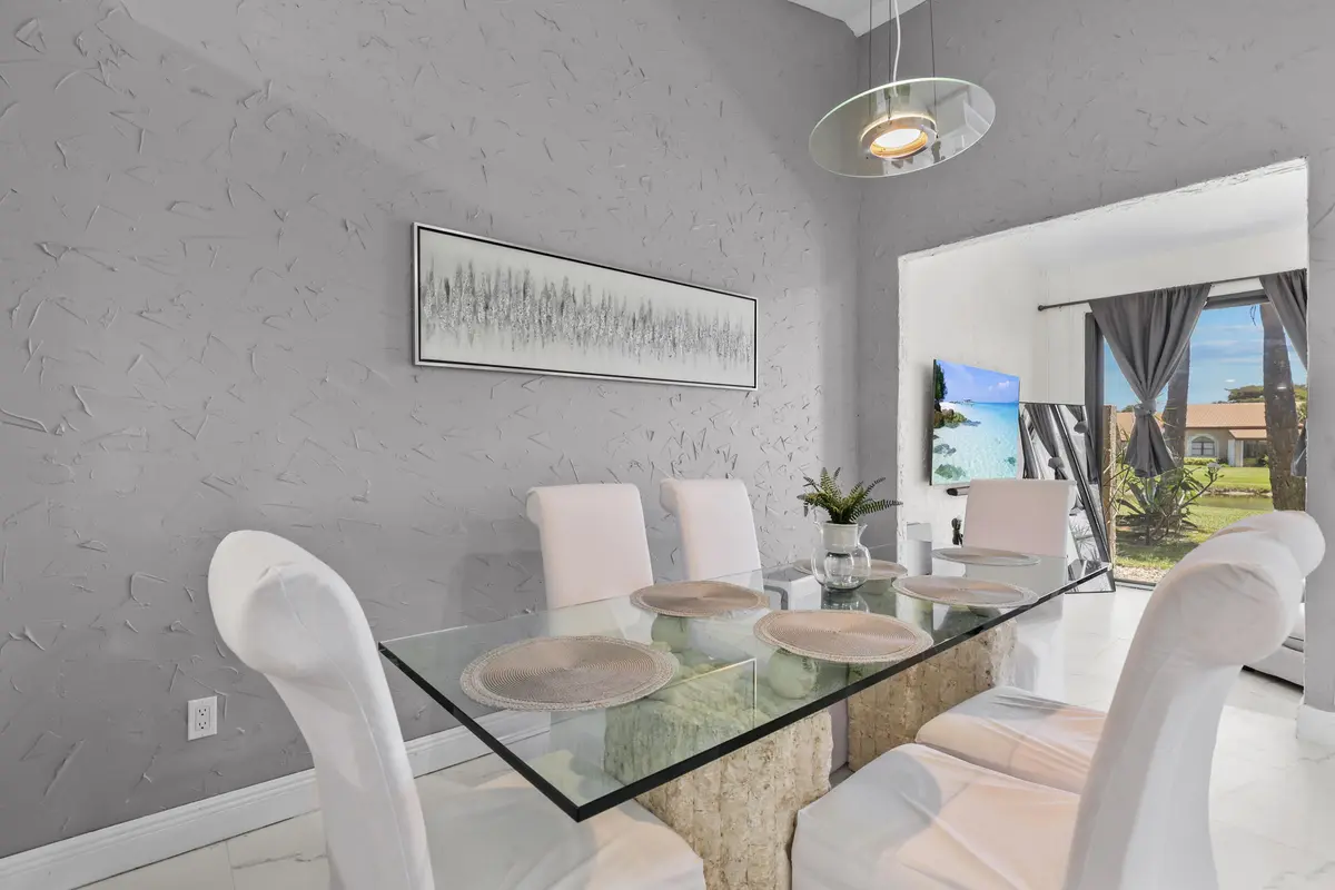 Dining 3 at 8180 Bellwort Place, Boynton Beach