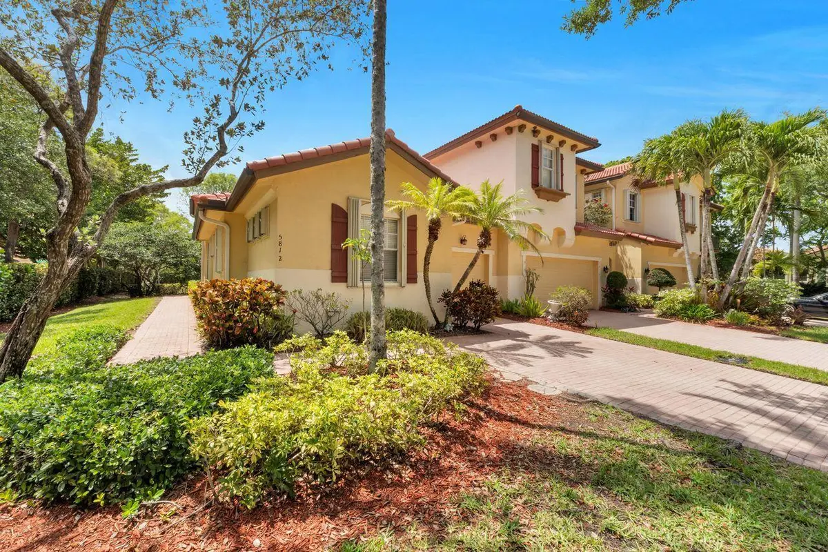 Best location in the neighborhood at 5812 NW 119th Terrace, Coral Springs