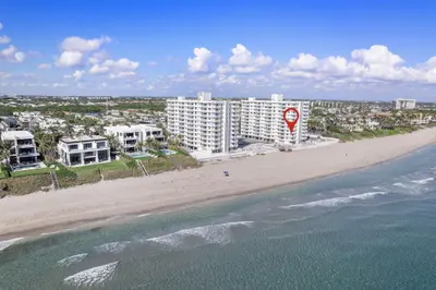 4505 S Ocean Boulevard 307, Highland Beach – Condominium for rent