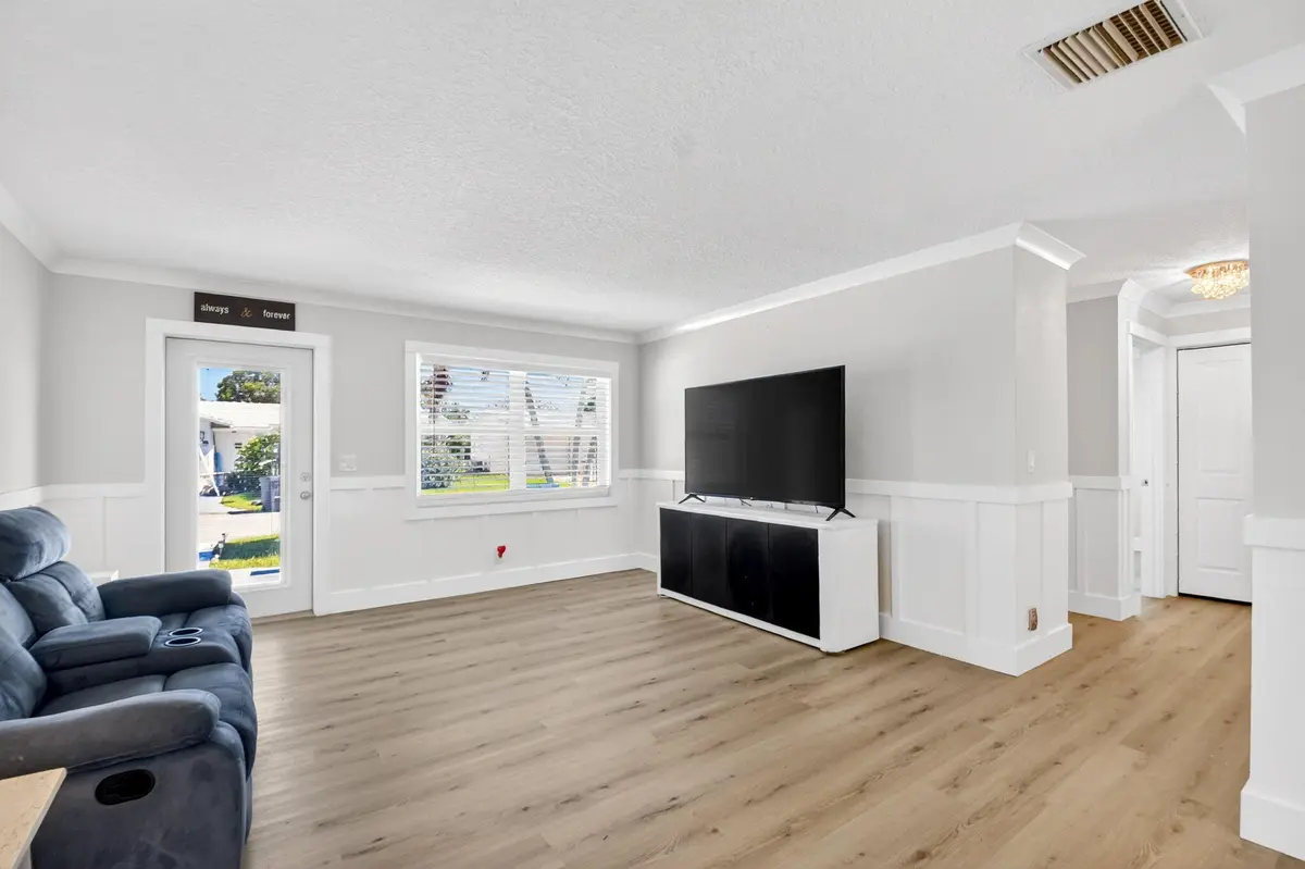 7-web-or-mls-DSC_5698 at 2088 SW 13th Terrace, Boynton Beach