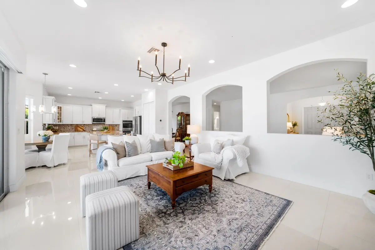 A7_01047 at 8541 Miralago Way, Parkland