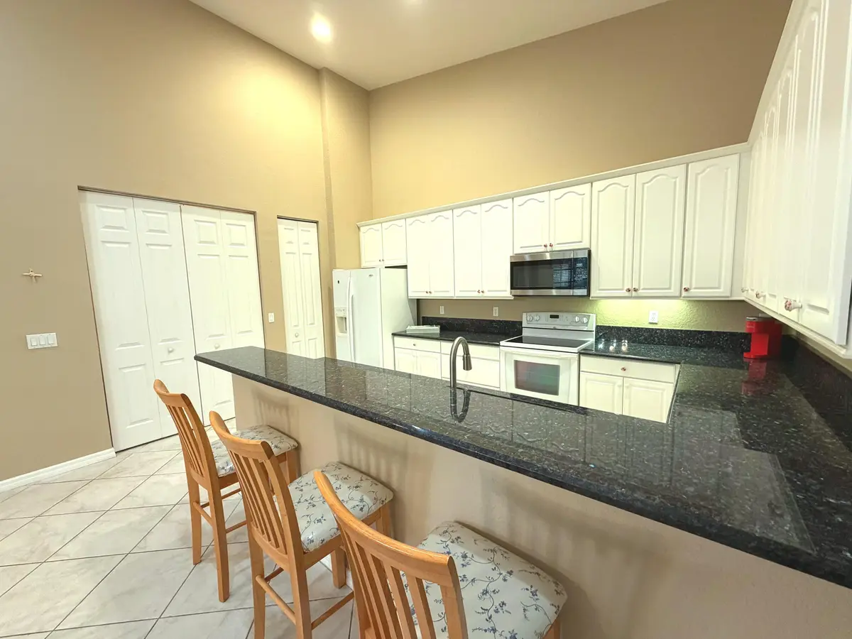 Kitchen at 6510 Oxford Circle 101, Vero Beach