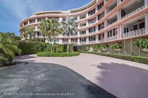 315 S Lake Drive Ph D, Palm Beach, FL – photo 2