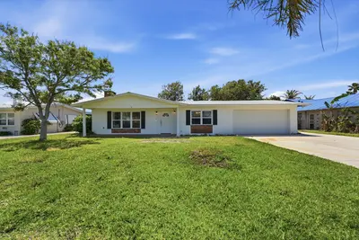 1804 Bayshore Drive, Fort Pierce – Single Family Residence for sale