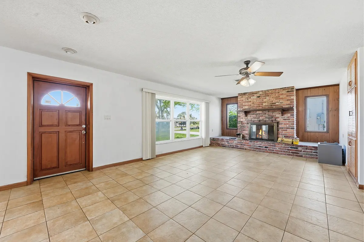 05_dsc03579 at 1804 Bayshore Drive, Fort Pierce