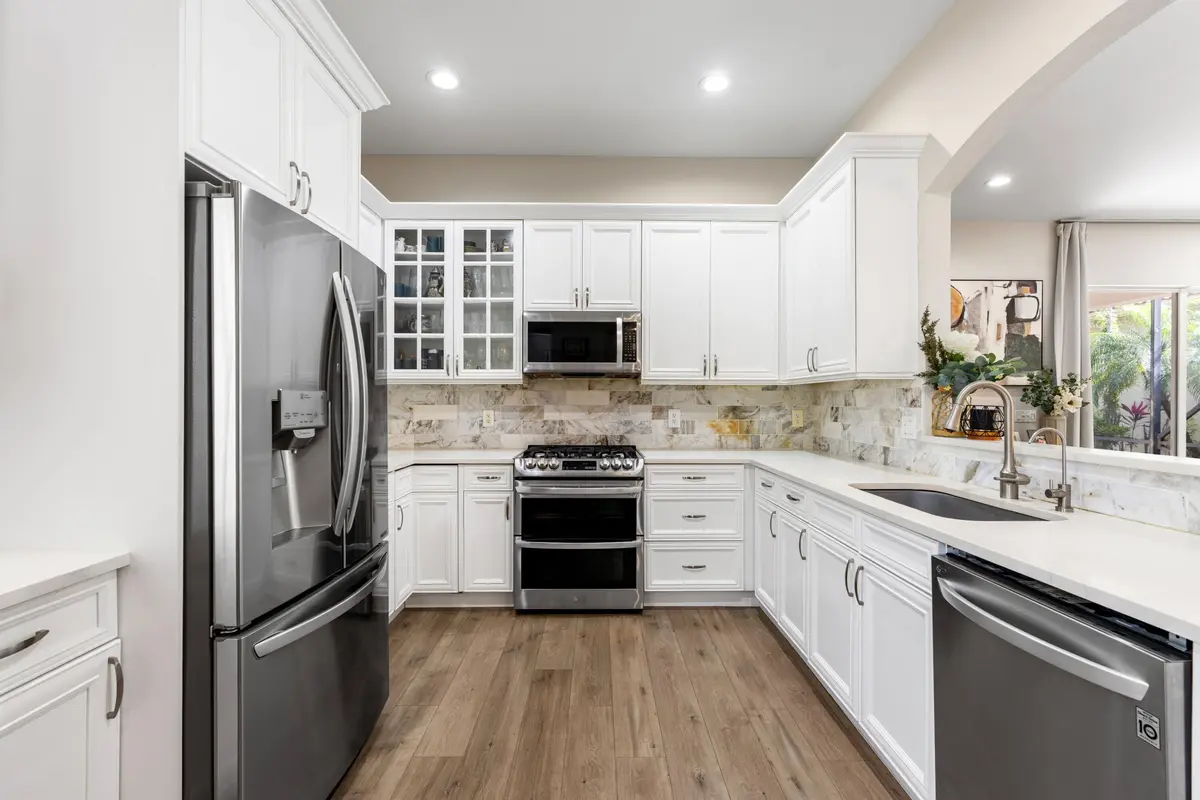 Kitchen at 112 Isle Verde Way, Palm Beach Gardens