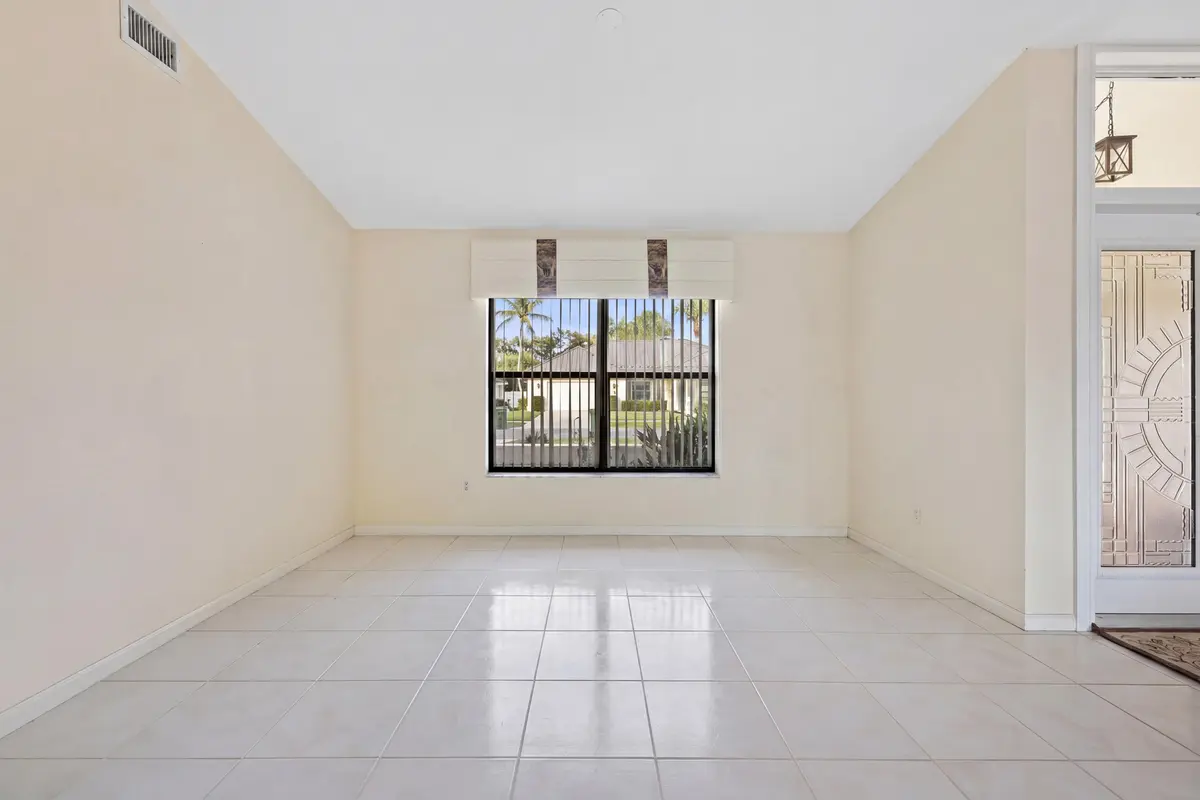 8_et6a6720 at 1739 Dorchester Place, Wellington