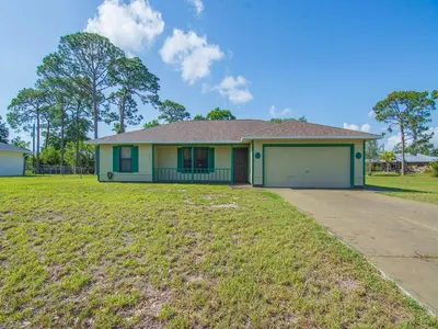 6801 Paso Robles Boulevard, Fort Pierce – sold