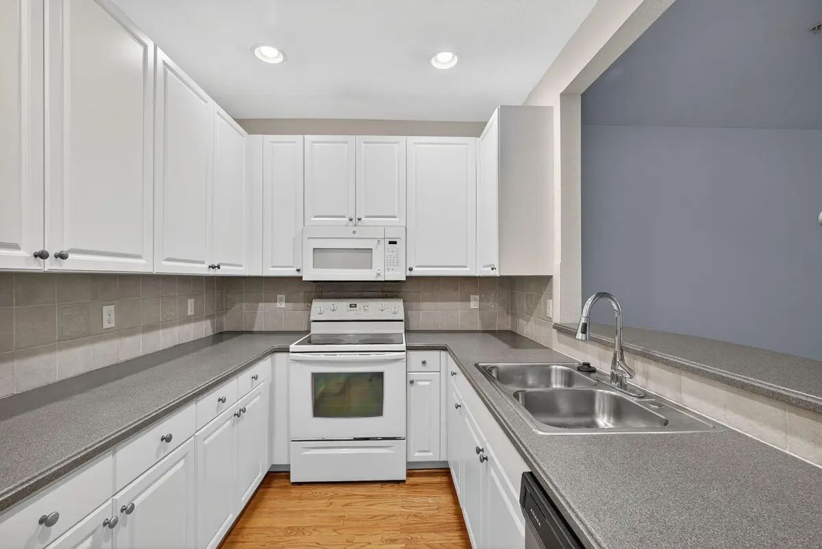 Kitchen at 1562 Grande Cull Way, Jupiter