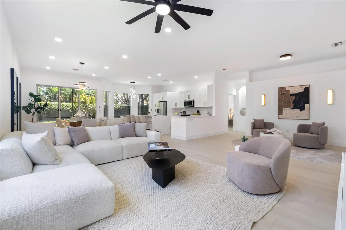 04-7102 Prado Lake Drivd Delray Beach, F at 7102 Prado Lake Drive, Delray Beach