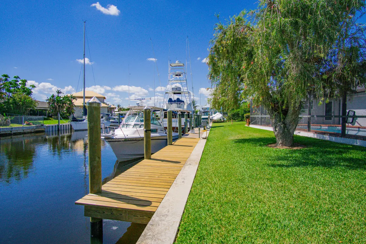 1360 SW Albatross Way at 1360 SW Albatross Way, Palm City
