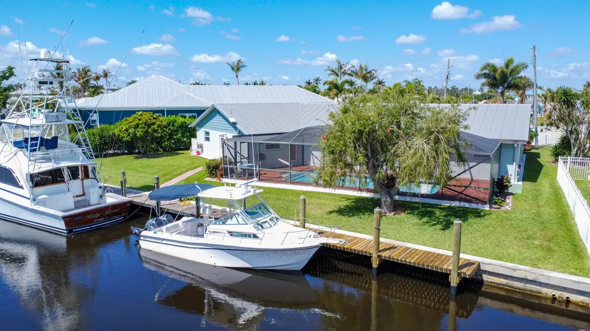 1360 SW Albatross Way at 1360 SW Albatross Way, Palm City