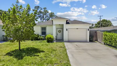 461 Swain Boulevard, Greenacres – sold