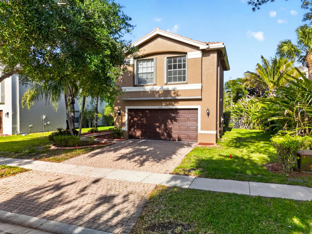 CMMEDIA-3 at 610 Peppergrass Run, Royal Palm Beach
