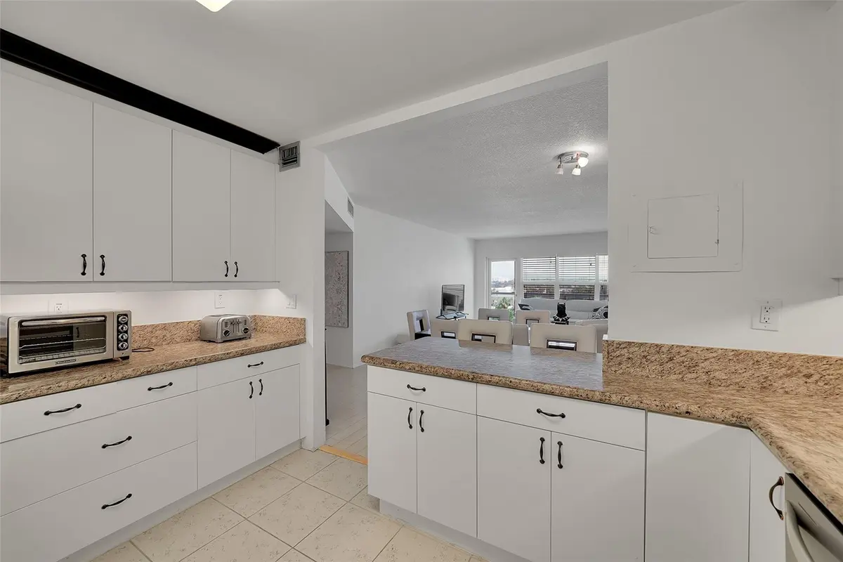 Photo 10 at 3550 Galt Ocean Drive 608, Fort Lauderdale