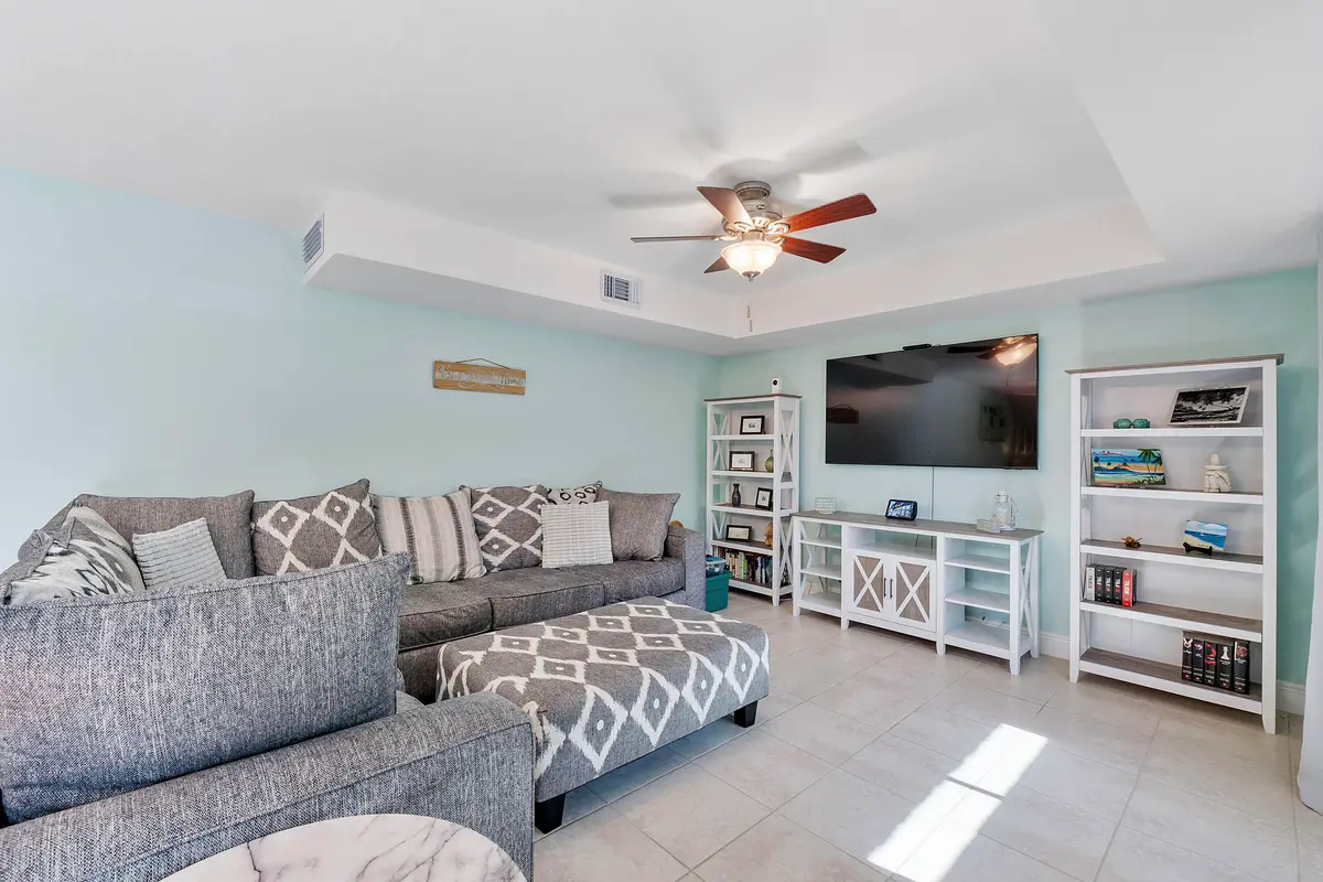 1426 Sw 110th Way_025 at 1426 SW 110th Way, Davie