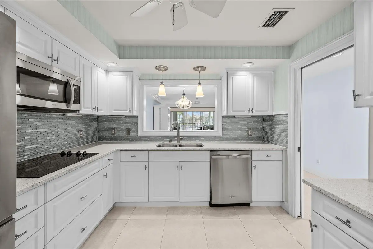 1903 Bay Road 206, Vero Beach, FL – photo 5
