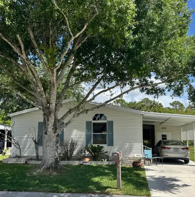 15146 Aguila Avenue, Fort Pierce – Mobile Home for sale