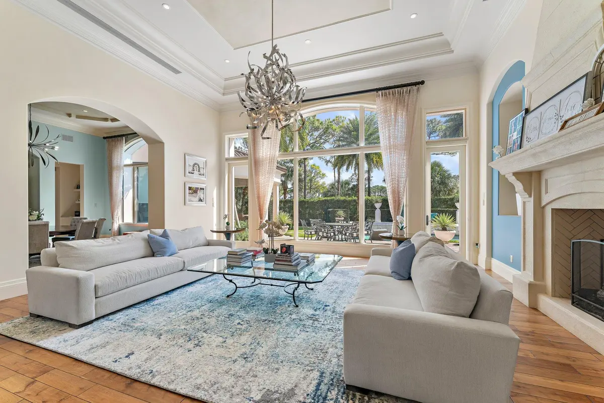 059-135BearsClubDrive-Jupiter-FL-33477-S at 135 W Bears Club Drive, Jupiter