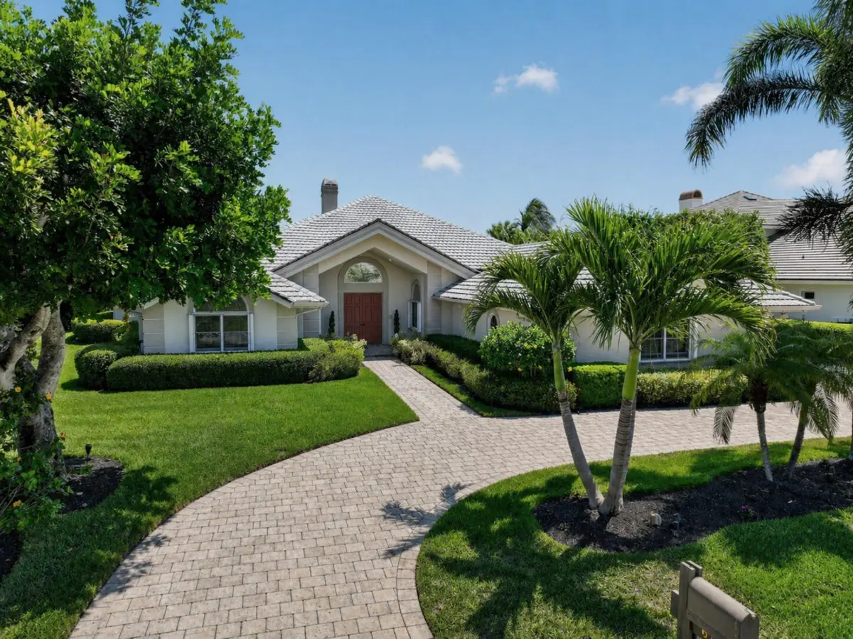 Front 4 at 6711 SE Barrington Drive, Stuart
